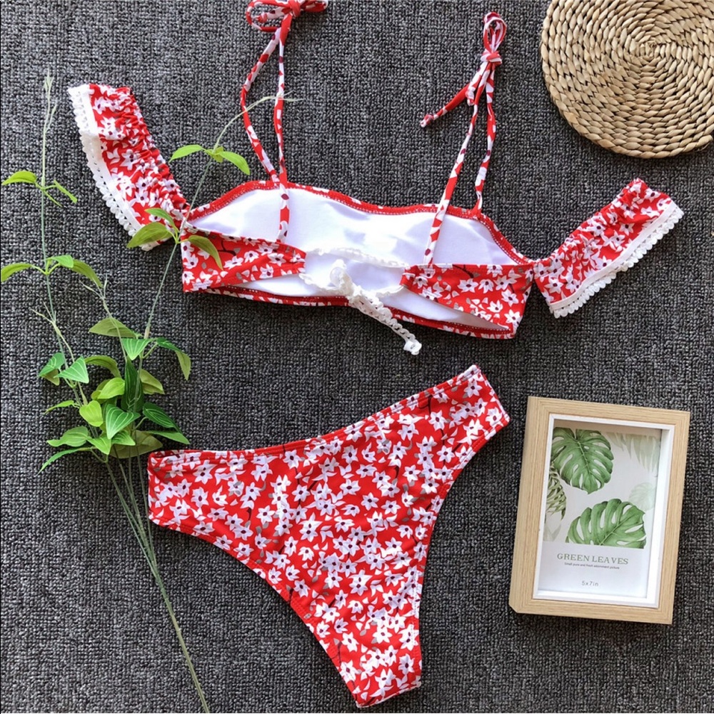 โค๏ธ6. flroal off Shoulder swimsuits - Picture 6 of 7